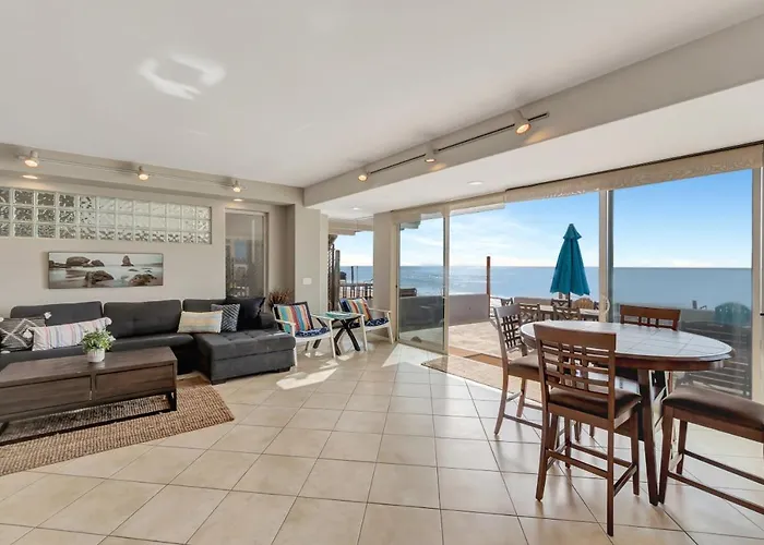 Ocean Front - Stunning Views- Vacation Paradise!!